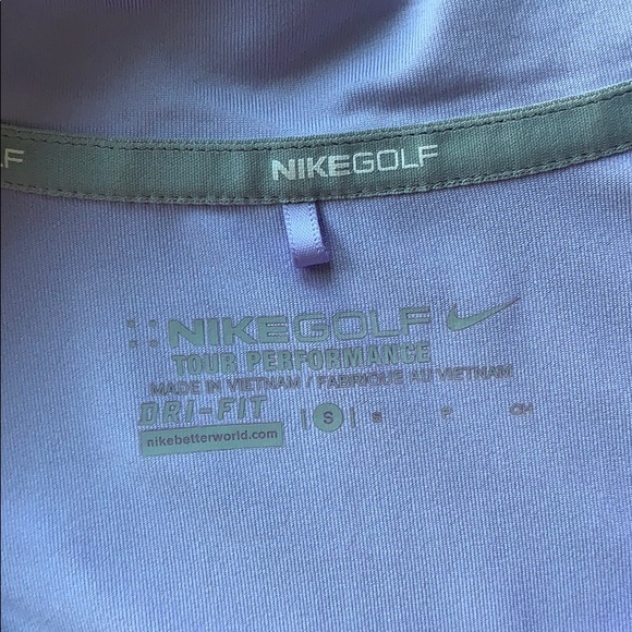 Like new women’s Nike Golf top. - Picture 1 of 4